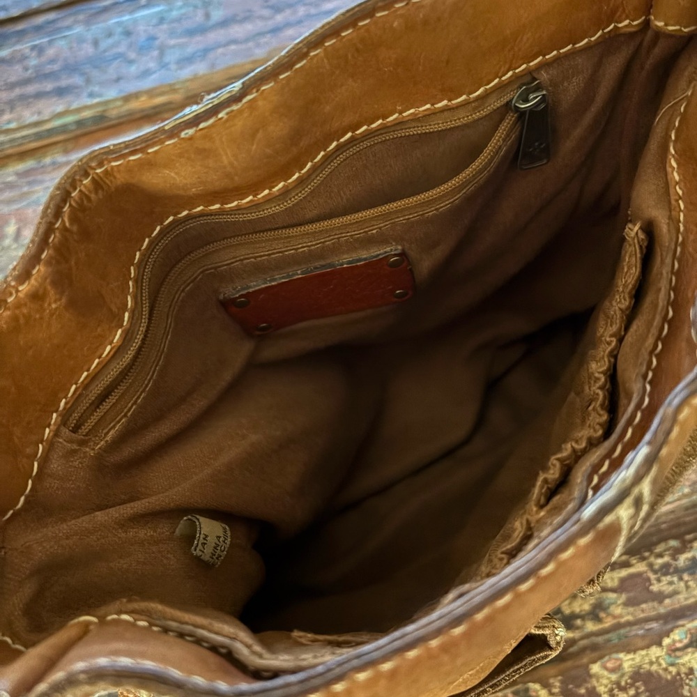 Patricia Nash Tan Leather Studded Messenger Bag - Picture 4 of 6